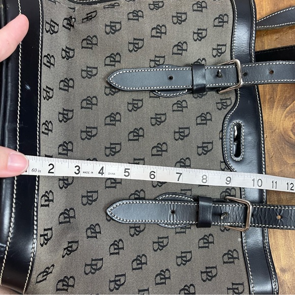 Dooney & Bourke Classic Vintage Retro Cabriolet Bucket Bag canvas and leather - Picture 12 of 12